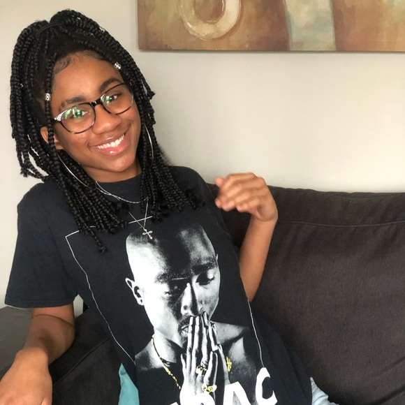 Meet your Posher, Brianna - Picture 1 of 1